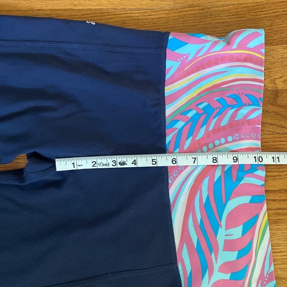 Lilly Pulitzer Wide Leg Leggings Size Medium - Picture 4 of 9